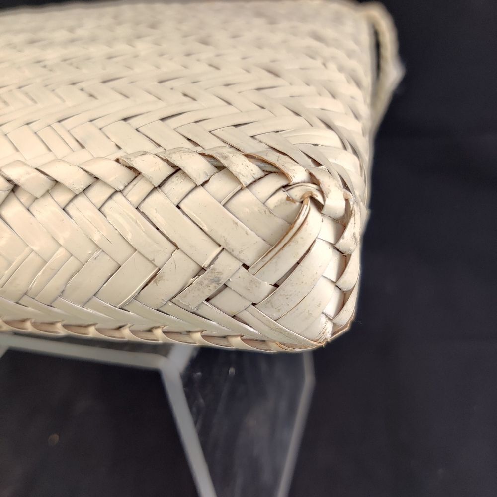 Vintage Lord & Taylor Woven Straw Crossbody Bag – Minimal Summer Clutch - Picture 5 of 14